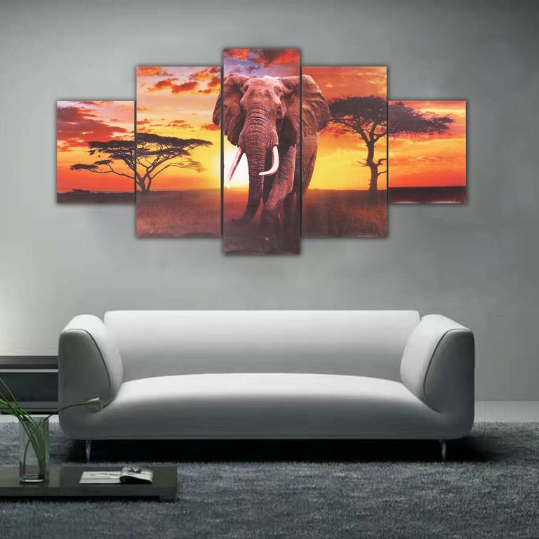 How to Hang Multiple Canvas Panels